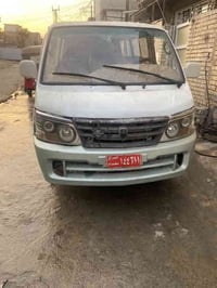 سلام وعليكم جنبي رقم احمر مندل راعيها الفين وعشره جهزه الشارع السعر ٢٢...