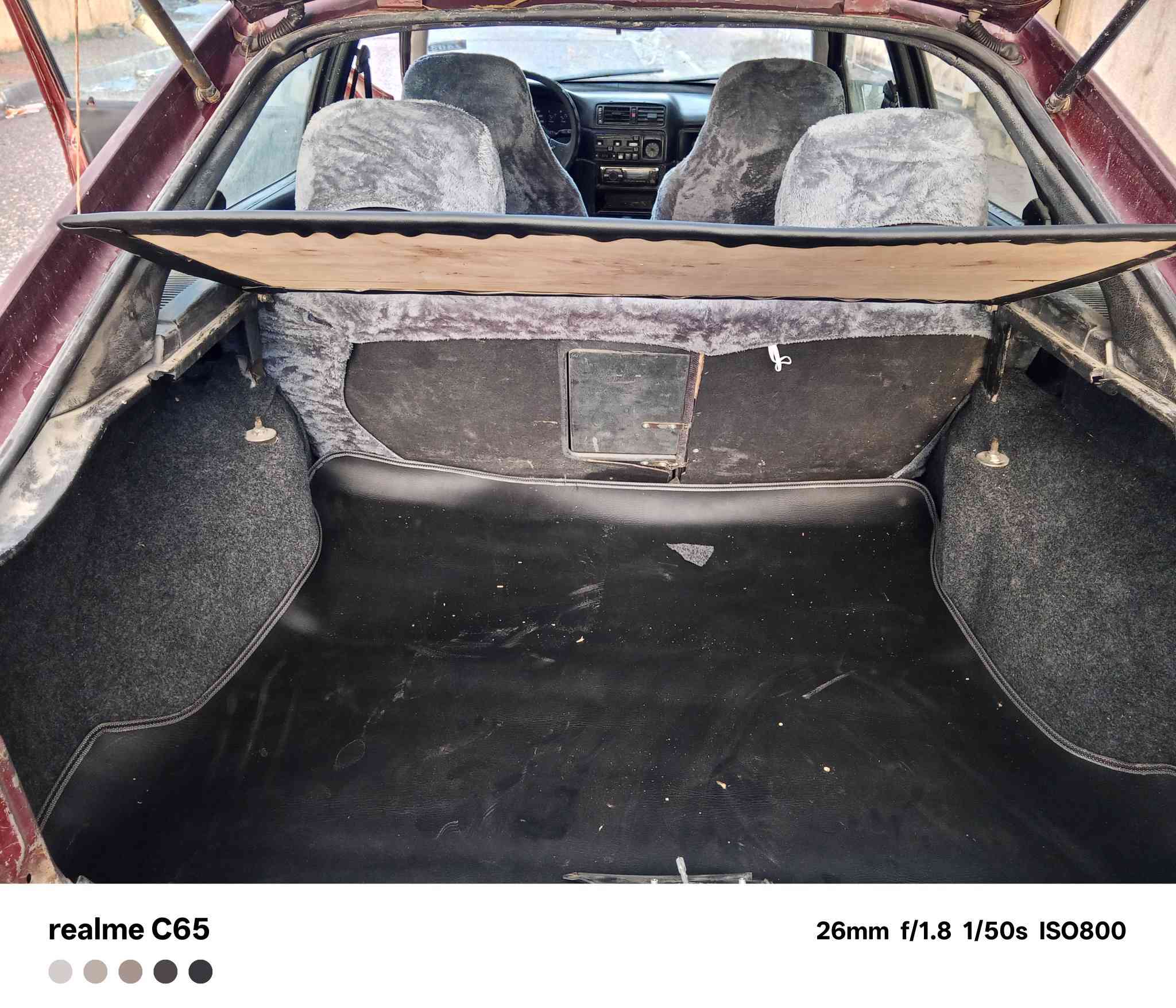 سلام عليكم فكتره 18 موديل 1991 نظيفه رقم كركوك مشروع وطني شرط التحويل سنويه لل 2027 شهر التاسع السعر 34  الشراي يتصل ***********
