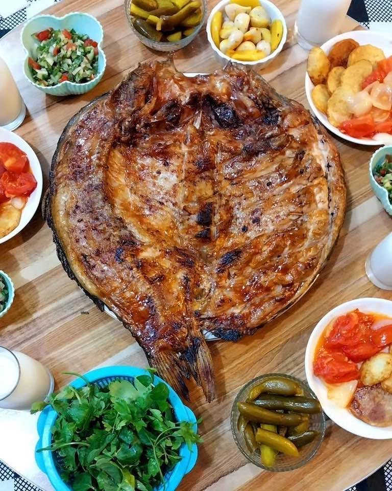 حجز مباشر ع واتساب
***********
موجودين ع مدار اليوم ٢٤ ساعه
موجود توصيل (شطره غراف نصر دوايه) 
اطلب واتمنه مايتاخر طلبك توصيل سريع وحار🤤
