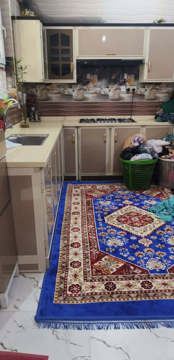 السلام عليكم
#دار للبيع طابو زراعي سند 25 تحويل مباشر المساحه الكليه 200 مترطابقين بناء حديث عنوانه حي الجزائر البو عليان متوفره جميع الخدمات  
 الطابق الاول :
صالة وكليدور ومطبخ وغرفتين نوم ومجمع حصيات 
الطابق الثاني :غرفتين نوم 
سعره140 مليون وبي مجال 
____________________________________________
#الاستفسار  اتصال على الرقم***********
او مراجعة مكتب العز للعقار نزلة جسر بته بإتجاه مجسّر الثوره
