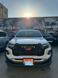 للبيع تيوتا هايلوكس                                                   ...