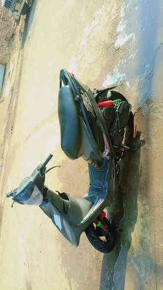 سلام عليكم دراجه ماكس عدله للبيع مكفوله كفاله عامه اكفلك سرقه ومكينه مامفتوحه ناقصهه بس فج مال بريك امامي  جيب وياك فيتر وتعال فحص قبل لا تاغذ سعر 675للتواصل ***********مكاني بغداد شعب قرب شارع 25
