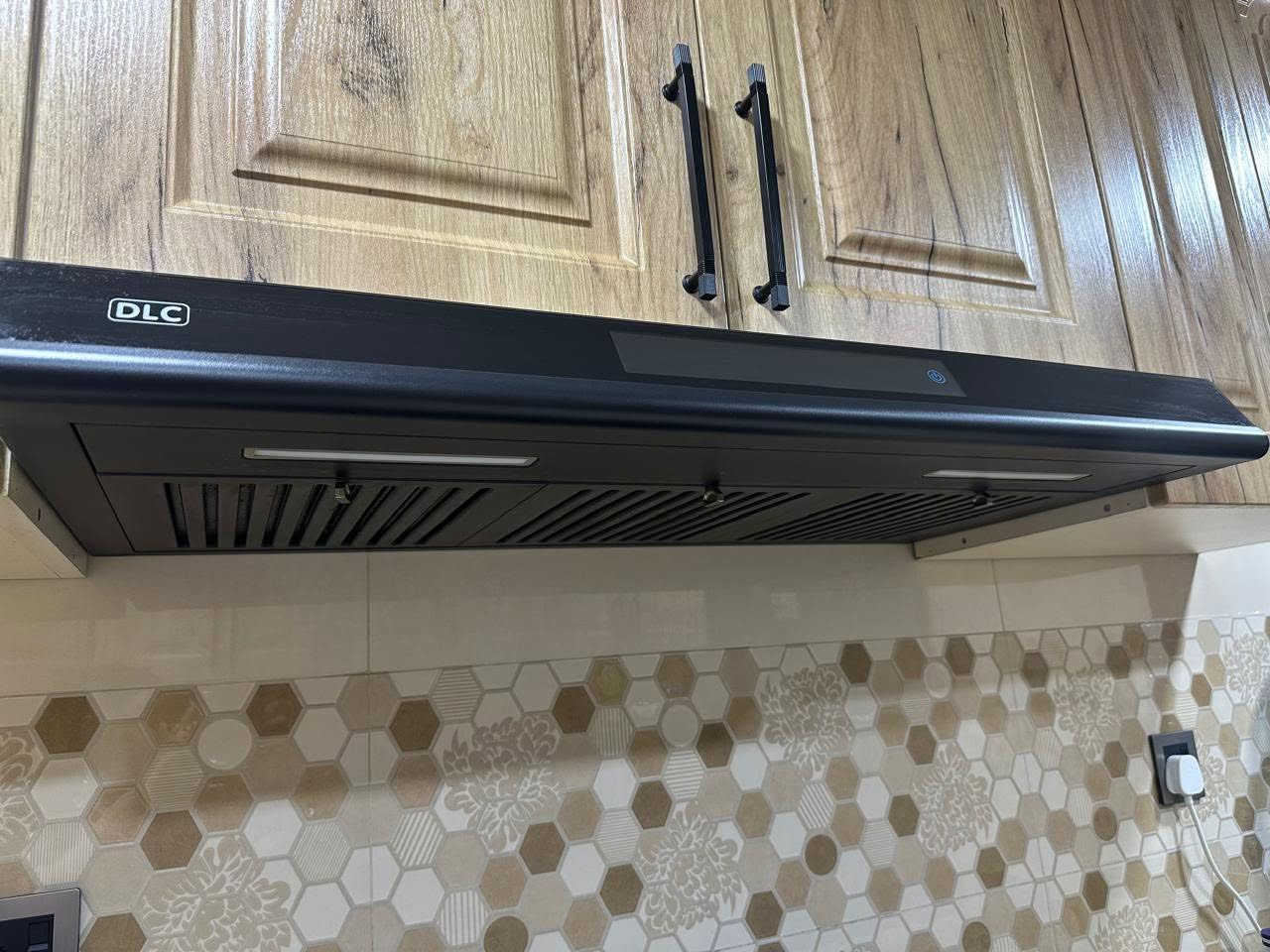 للبيع طباخ سطح وساحبة استعمال اقل 3 أشهر
- طباخ سطح (بلت إن) 5 عيون ماركة أورنج ، تصميم حديث، بحالة ممتازة ونظافة تامة . 
للبيع بسعر 250 الف 
- ساحبة مطبخ (هود) ماركة DLC باللون الأسود الملكي، تعمل بكفاءة عالية وبحالة ممتازة افضل نوعية تحكم باللمس ومصابيح LED 
للبيع بسعر 350 الف 
المكان المنصور


**إذا كنت صاحب هذا الإعلان وتريد حذفه لأي سبب، رجاءا أرسل رسالة إلى الدعم الفني**