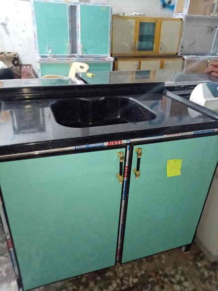 كاونترات نضيفه جدا و تسگام المنيوم
سعر مناسب! 
كربلاء حي جاير  واتساب: 
***********
