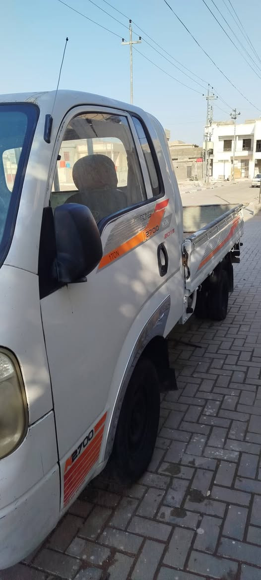 السلام عليكم كيا بنكو موديل 2012 سياره مكفوله من الضربه ومن العيب الشرعي مكنتها بها خيط تبخير سعر السياره 75 وبيها مجال للشراء مكان السياره بصره سنويه السياره ل 29 مصفر الضريبه وغرامات ***********
