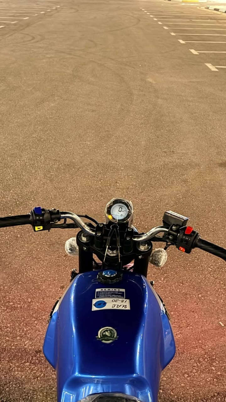 السعر مليون و125. *********** دايوان لاتي مديل 2021دراجه
كلش نضيفه  اوراق اصولي برغي ما مفتوح بيه مكينه 200 مكاني كربلاء مجمع الدره
