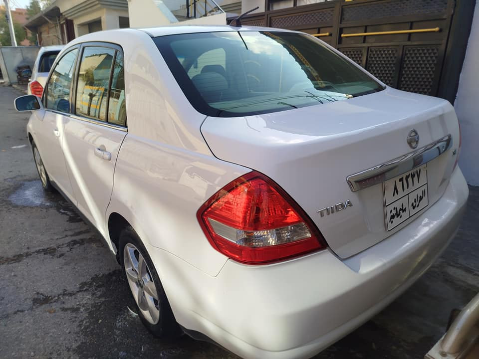 نيسان تيدا ٢٠١٠ يابانى دانسقه لؤك لؤكه سه ياره كه هيجى بيوه نيه ١٨٠ رؤشتوه له سه ر ده قى شه ريكه ماوه ته وه مواسه فاتى se واتا فول فوله سبى به فريه نرخى ١١٦ كه ميك مجاله به شه رتى هه موو شتيك بؤبه يوه ندى ***********
*********** السليمانية, العراق
