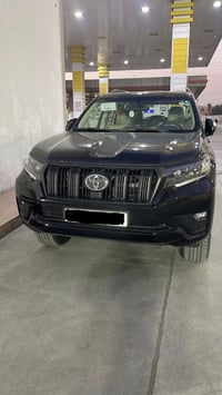 برادو 23 TXS ماشيه 34 محرك كير مكفول  مواصفاتها معرفه TXS  كشنات 2 كهر...