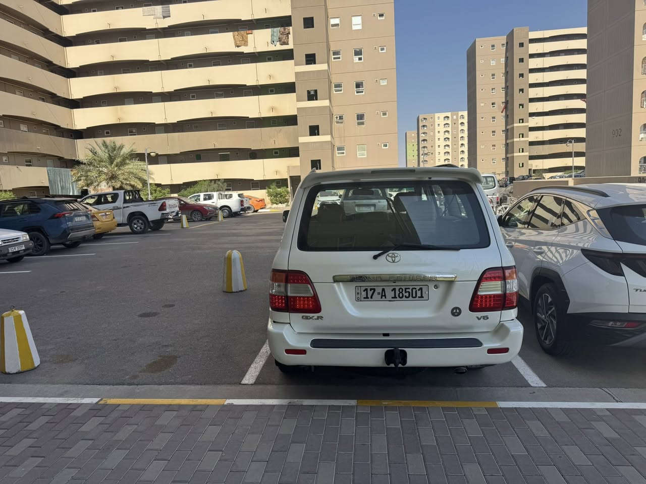 لاندكروز  GXR 2007 رقم مثنى بسمي رقم جديد هزه جديده مكينه 6  سلندر      4500.
4x4
سياره كلش نضيفه كير محرك ممتاز صدر امامي خلفي جديدد قبل شهر شديتة 

داخل صاج           
الايت زنون 
ثلاجه جكمجة
كشنات كهرباء 
فتحه سقف  سلايت 
دبل تانكي 
باقي مواصفات معروفه 
السيارة بيهة قطعة وحدة صبغ 
وجاهزة من كل النواحي مال جني 

العنوان بغداد بسمايه

رقم الهاتف ***********

السعر 165وبيها مجال
