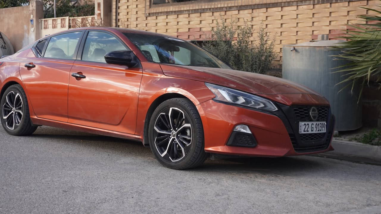 سلام عليكم
نيسان التيما 2022 sr بدون سلايت رقم شمالي محرك 4 سلندر 
السياره حادثها بس دعاميه تقرريها موجود السياره نظافه 95 بل ميه ماشيه 120 km كير محرك شرط السياره ע دواخل ولا بدنه 
مكان سياره كركوك *********** سعرها 178 وبيها مجال السياره مو مال معارض استخدام شخصي
