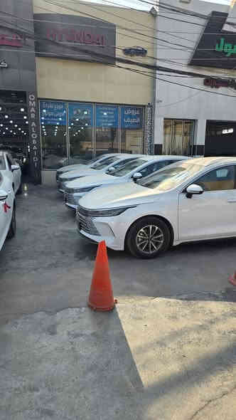 دخول جديد شركة عمر العبيدي لتجارة السيارات الحديثة 
اسعار تنافسية اسعار نار وشرار 
الجديد BYD ديستروير 05 موديل 2025 💥🚘
سيارة الفخامة ⚜️، الأداء ⚡، والتكنولوجيا الذكية 🤖 تجربة قيادة ما تنسي! 😍

✨ أهم المواصفات:
🔹 محرك 1.5 لتر (بنزين + كهرباء) يعطيك قوة مع توفير مذهل بالوقود ⛽⚡
🔹 مدى كهربائي يوصل ل 55 كم بالشحن الكامل 🔋
🔹 نظام DM-i الذكي لتبديل السلس بين البنزين والكهرباء 🚀
🔹 شاشة وسطية قابلة للدوران 🎛️
🔹 عدادات رقمية بالكامل 🔥
🔹 مقاعد جلد فاخرة بتصميم رياضي 🖤
🔹 كاميرا خلفية + أنظمة أمان متطورة 🔒
🔹 إنارة LED أمامية وخلفية مميزة 💡

😍 شكل هجومي، حضور قوي، وتكنولوجيا تخليك تحس بالمستقبل من اليوم 🚀
العنوان بغداد الكريعات شارع المعارض 
للإستفسار الاتصال ***********
