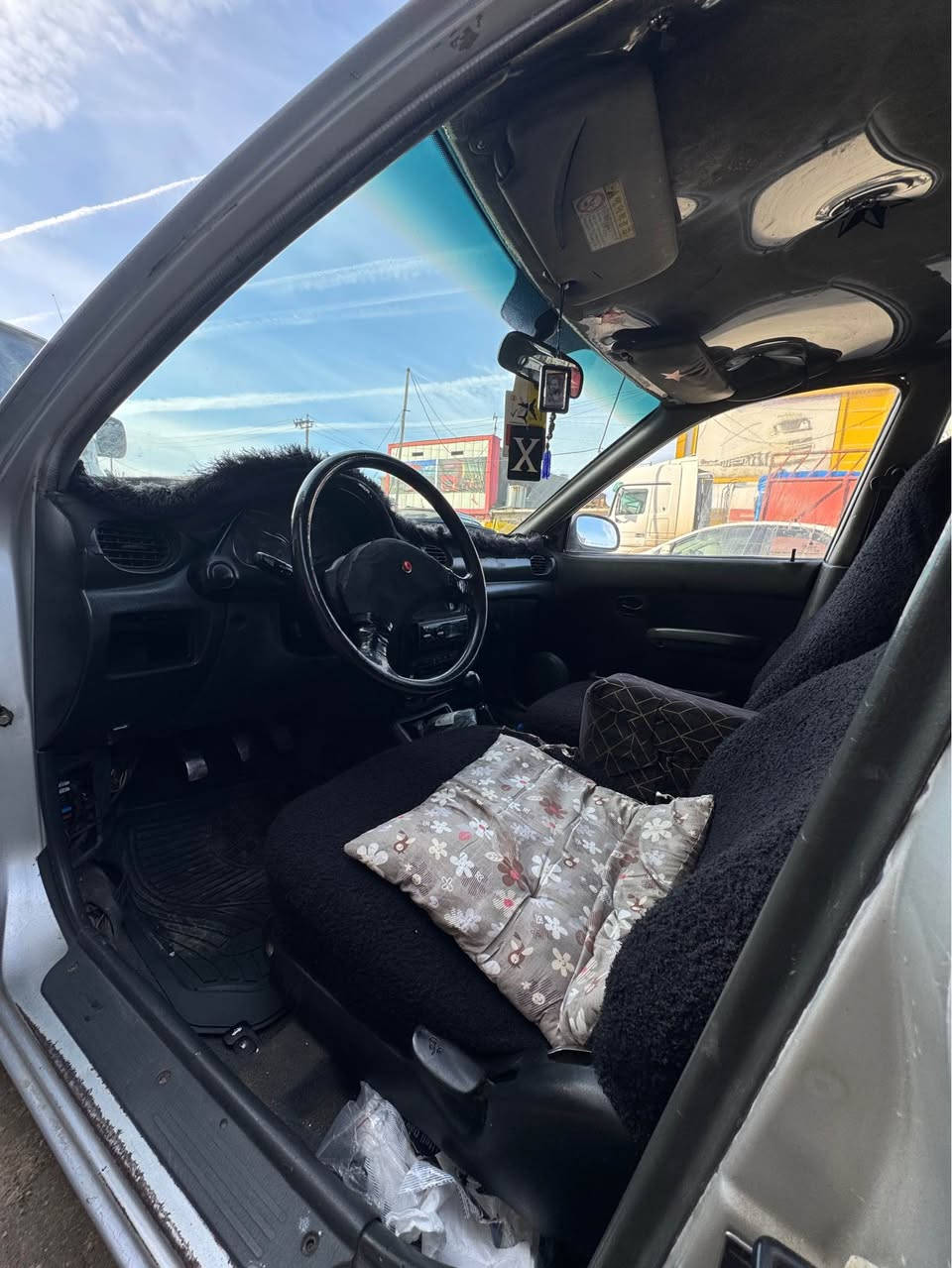 اكسنت ١٩٩٤ لبيع رقم كركوك سنويه لحد ٢٧كير عادي محرك كير صدر تخم تاير صدر كلها جديد سياره بيها نقص خفايف
تبريد تدفئه كلها شغال مكاني كركوك السعر ٣٨ بيها مجال
*********** كركوك, العراق
