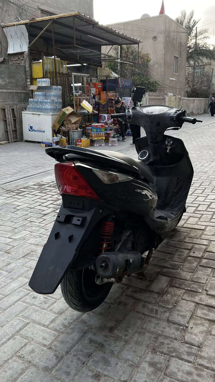 سلام عليكم دراجه نوع ثعلب جي تي ار للبيع اللّٰه شاد نضيفه بيه جم حاجه بس دشبول قبق صالصنه و شخوطات و اللّٰه شاهن صار شهر و نص من نزلتها رمبه الشراي يخابرني ***********
