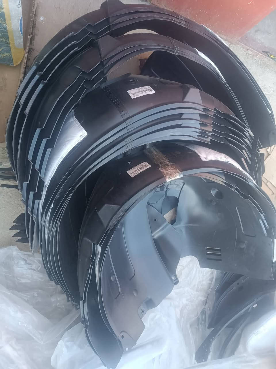 يوجد غراض  سوناتا.  24.  25.
اصلي تفصيخ . 

***********
