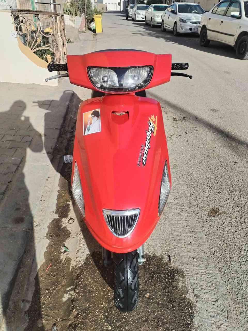 دراجة فراشة نضيفه دراجة صارلها شهر من طالعه من الوكيل دراجه كل نقص ما بيها.دراجه نضافة فول دراجه شلعه ومعدل خير من الله دراجه كهربائيات كلة شغالة دراجة حلوه نضيفه دراجة السعر 575 وبيه مجال مكاني نجف الرقم ***********
