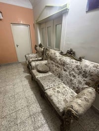 تخم 10مقاعد مصري نضيف  مكاني بغداد البلديات 07702781255