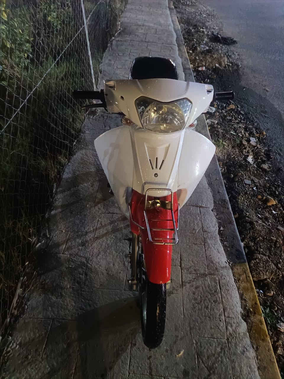 سلام عليكم ماطور سرفيز  للبيع كامل مكينه ممفتوحه 650سعره اتصال اوخاص واتس اب  ***********
