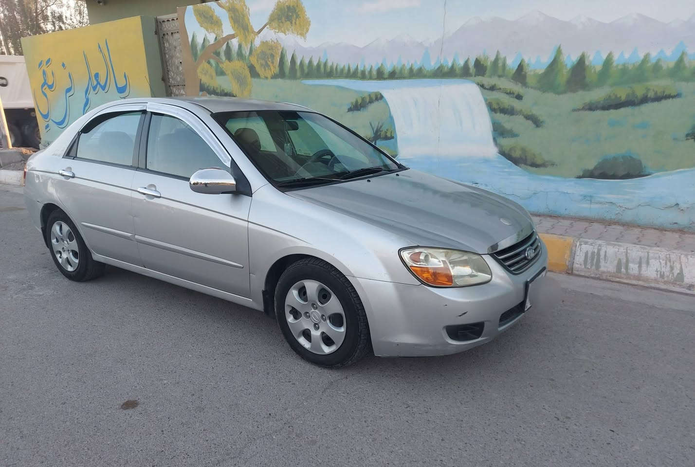 السلام عليكم إخوتي الأعزاء 
للبيع كيا سبكترا وارد أمريكي موديل ٢٠٠٩ رقم ديالى الجديد بدون حادث فقط صبغ جارملغات خلفية وقبق جنطة بدون دواخل وبدون ايرباك السيارة جاهزة السونار مرفق مع الصور مكانها بعقوبة الشراي يتصل ***********
