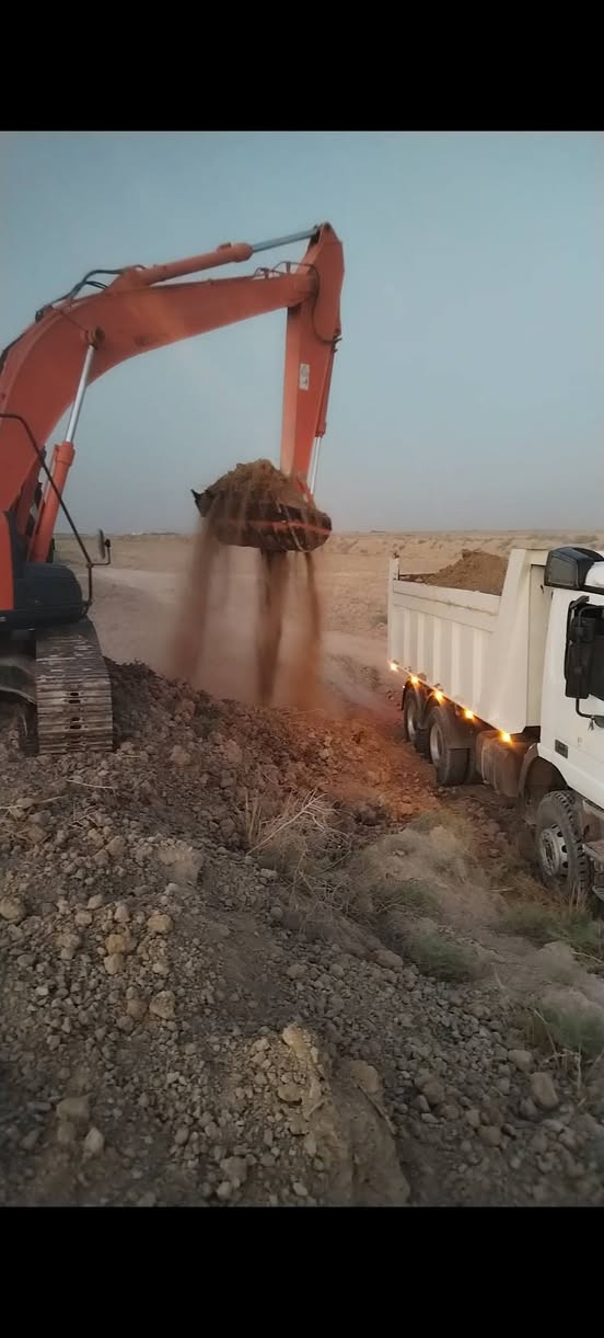 يوجد تراب دفن جميع القطع والمحلات التجاريه قلاب سكس واصل جميع مناطق واسط
 صويره💝 والمزرعه🌹 والحفريه😍 و طليحه 😘و التنميه❤️️
للأستفسار الاتصال على الرقم *********** ✅
