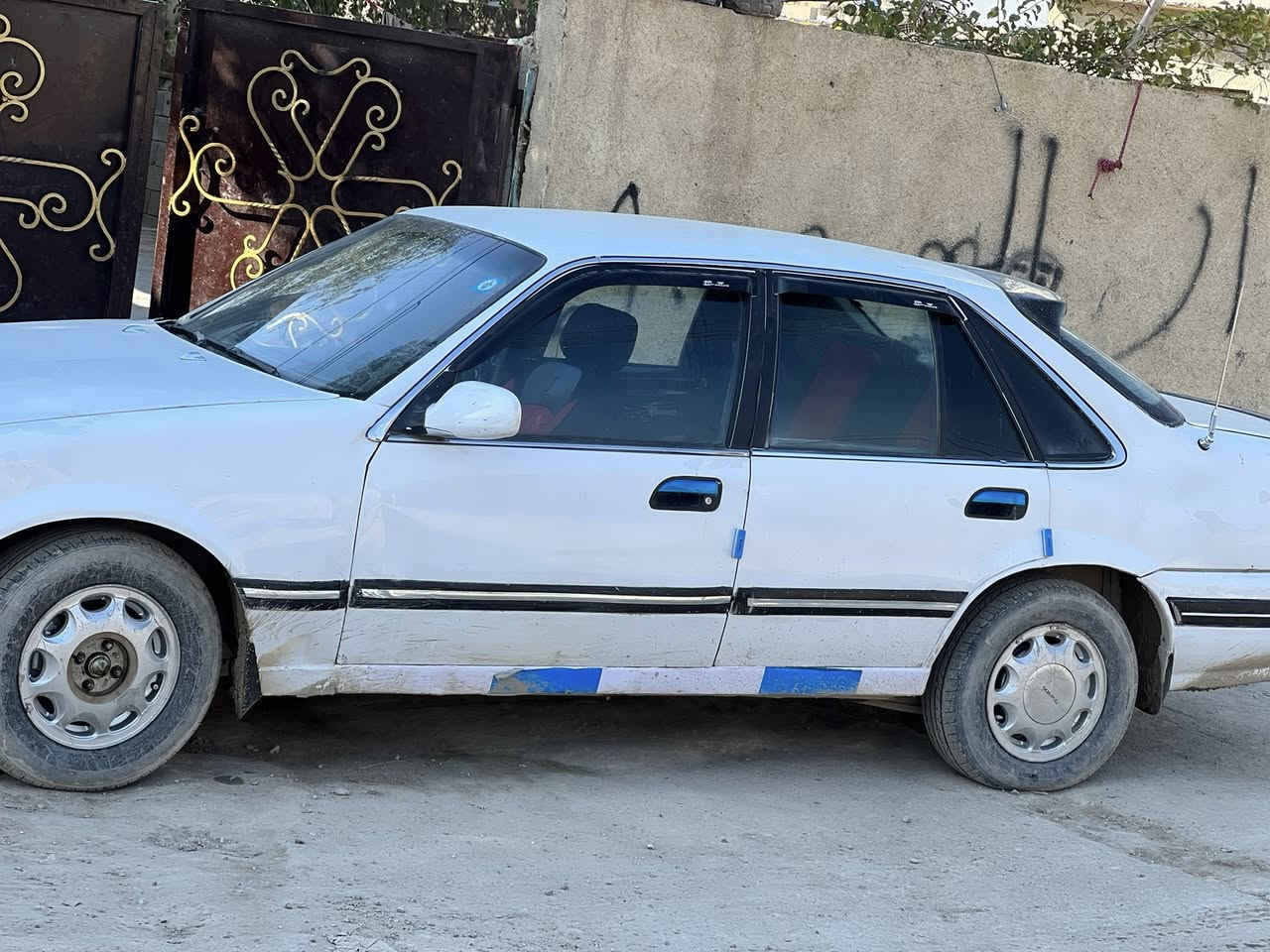 سلام عليكم ب ‏سلام عليكم بريس للبيع عادي الرقم ديال إنجليزي باسم صاحبها للبيع مكان بغداد ‏سيارة مصبوغ حزام والباقي جاهز أقرب وحده شغالة سيارة جاهزة خير من الله نعمة السعر بثلاثين ويا مجال الرقم تلفون ***********
