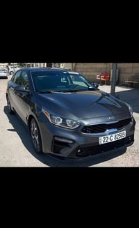 كيا فورتي موديل 2021 ماشيه 37000 ميل محرك 2000 وارد أمريكي  سياره كامل...