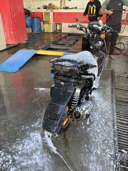 السلام عليكم 
دراجه سكنس جبلي مكفوله 
دراجه احلى من الصور
العنوان ديالى بعقوبه 
للاستفسار/
***********
