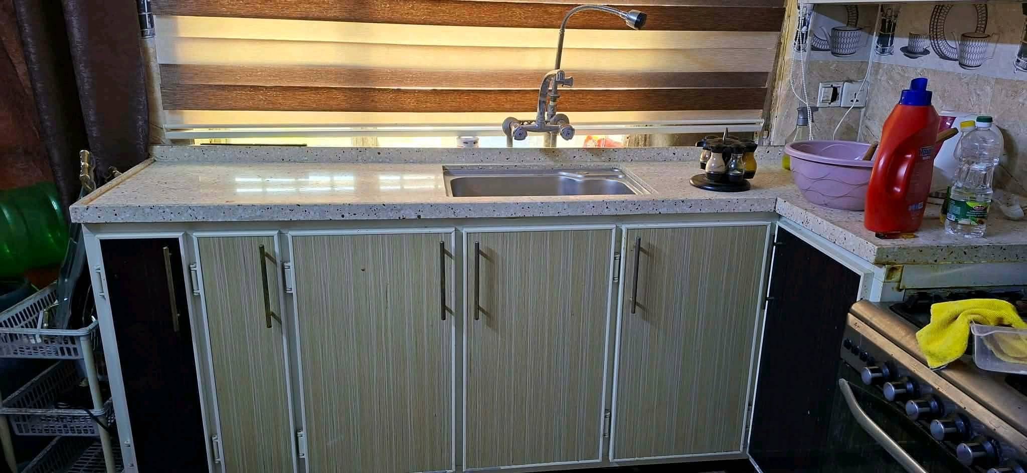 كاونتر مطبخ٥ متر 
بناء مرمر