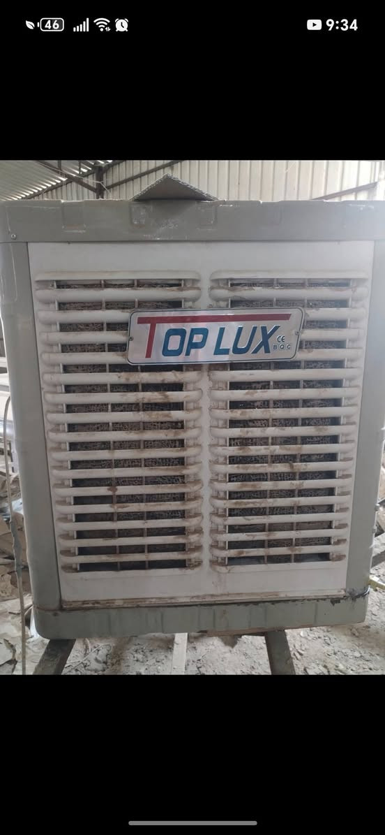 أغراض مستعملة بحالة جيدة
الغوالي والعزاز احنا على باب الله 
تجي تفحص وتجيك اي قطعه قبل الشراء
استمال الاغراض قليل 
الحلة ابي خستاوي عمود 78
***********
