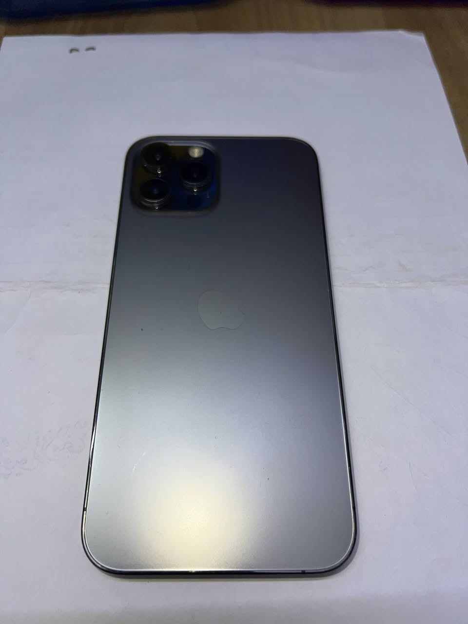 للبيع ايفون 12 برو ماكس نظيف مامفتوح بطاريتة 80 السعر 500 الف وبي مجال للتواصل ***********
