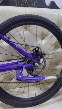 السلام عليكم عندي هاذا البايسكل اشتريته ب 180 والله شاهد ماطالع بي ضامه بل بيت واليوم اطريت ابيعه بل يرضي الله مكاني الزعفرانيه ***********
