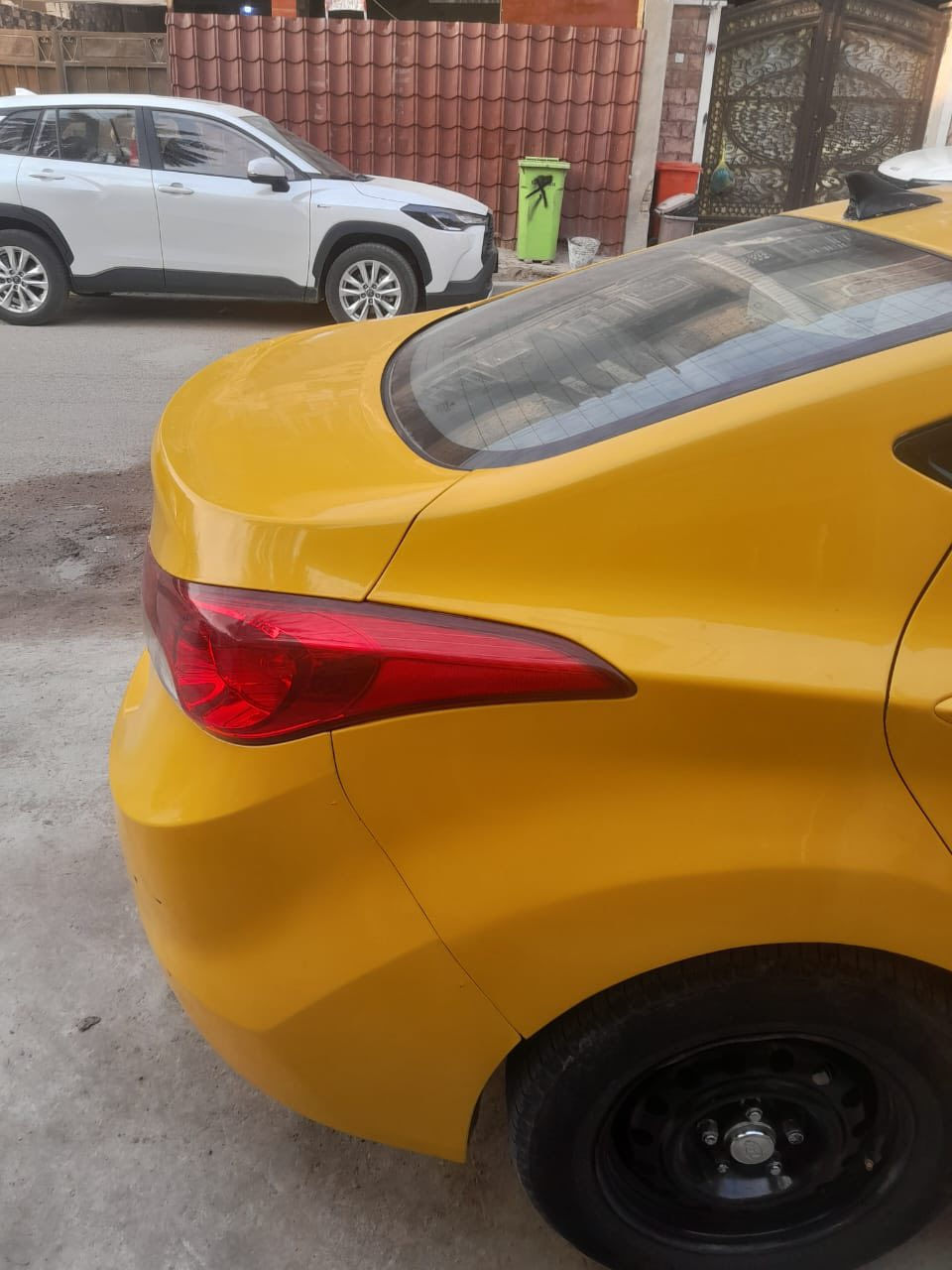 سعر ٩٠ موديل ١٢
الرقم ***********
العنوان بغداد الشعب
