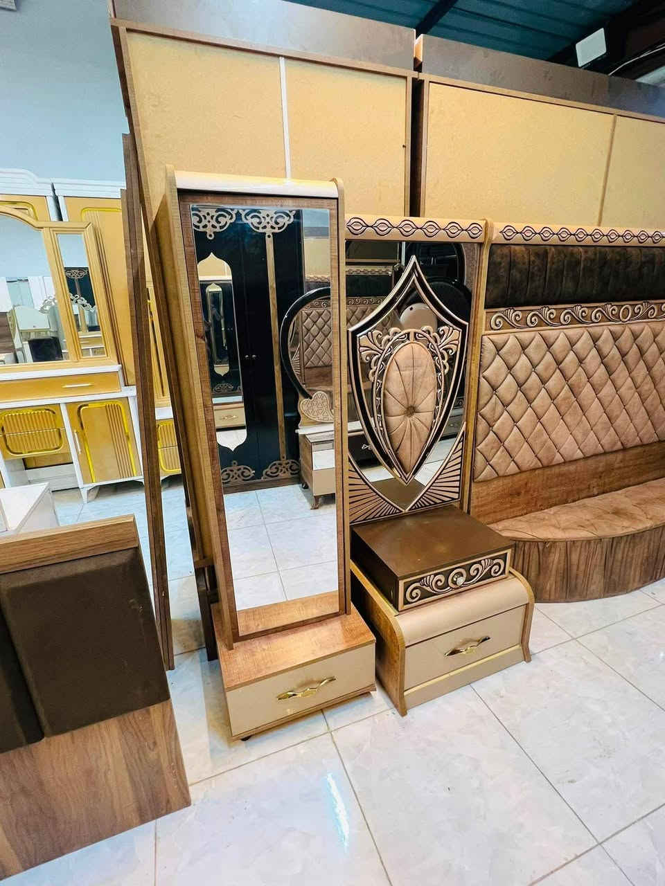 غرفه ترڪي🇹🇷  موديل حديث 
نضام اسلايت

 قطع9
نضافه 95/💯

السعر /، مليون و400 وبيه مجال
مع شد ونقل 🚚 داخل بغداد مجانآ
 باقي المحافظات بسعر مناسب


**إذا كنت صاحب هذا الإعلان وتريد حذفه لأي سبب، رجاءا أرسل رسالة إلى الدعم الفني**