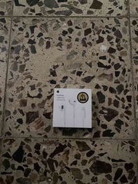 سماعة • اصليه • مستعملة اسبوع