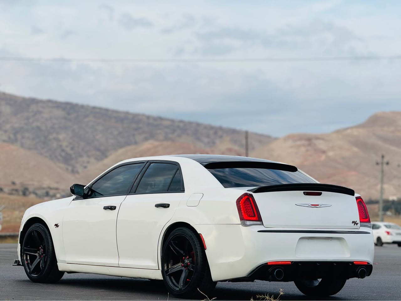 CHRYSLER OBAMA..5.7
2014كامل گوراوه بو 2022 ناو زه رد ويل هيلكات لوك.پيش و دواي گوراوه بو 2022 كامل جاهيز و سپورت سالونسا سپورت زينون.
براوه ي دوبي.بي بيدراو بي دعم هه موو گياني به شه رت نموونه له جواني پاكي خاويني جاهيزي مالي دوسته تاقم پيش و دواي گشت گياني به شه.رت بو زانياري زياتر تيل بكه  شوين كويه ***********
*********** كويسينجاك, أربيل
