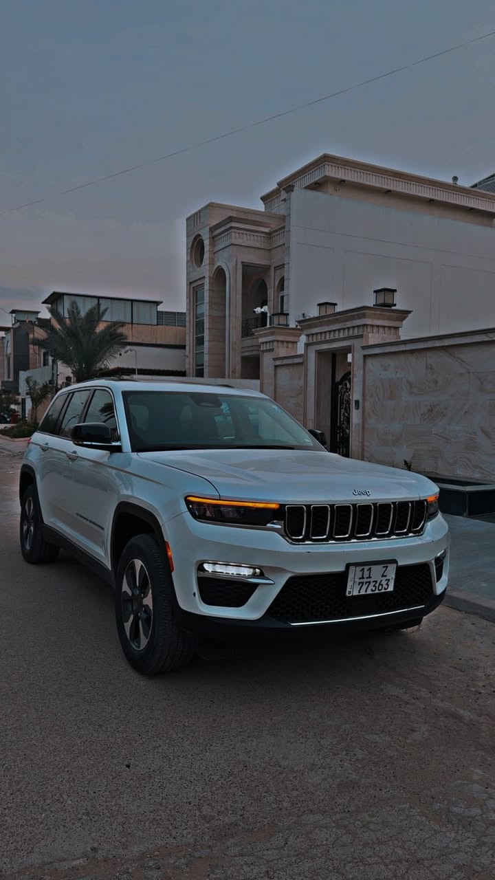 جيب
السلام عليكم …🌹🔥
للبيع جيب گراند شيروگي #لمتيد بلاص موديل 2024 شكل الجديد خمسه راكب
هايبرد_بلگ ان_مكينه 2000 تيربو
السياره مكفوله من الحادث فقط بارد بحافه البنيد بدون ايرباك بدوناي دواخل كلشي بيها بلادي حتى دعامياتها بدون صبغ السياره بيها باب كلير من امريكا فقط 
. السياره فول مواصفات للاخير ١/١ لمتيد بلاص ٣ شاشات لون ابيض ميكانيك مكفول برغي ممفتوح بيها بيه سونار  عندي ماشيه 44mi رقم بغداد الجديد باسمي…..
مواصفات ..
________________________________________
بصمة 
بانوراما
رادار امامي
رادارات جانبيه
نطام خروج عن مسار
شاشه بلدشبول مقعد الصدر
داخل جلد اسود
كشنات الاماميه كهرباء
كشن السايق ميموري خزن
تدفئه بالكشنات الاماميه
استرين تدفئه
نمر
شفتات استرين
سستم سماعت Alpine Premium النوعيه الجديده
مودات قياده اربعة  / SPORT / SHOW / AUTO / 
داخل صاج ملكي
انارة محيطيه داخل الغرفه 
شاشه كبيره حجم 8.5 أنج مفتوحه جميع الاوبشنات
كامره خلفيه دواره فول HD 
حساسات خلفيه 
اوتو ستوب 
نظام ترحيب ذكي
كشافات زينون  
مري قلاب ع بك
نظام المري معتم ذكي
نظام اطفاء السياره عند الوقوف لفتره طويله
تشغيل عن بعد
وبعد بيه مواصفات اكثر واني ذكرت الرئيسيات بلفول اخوان كل تفاصيل شرحته 
السياره بيها فقط بارد بخشم البنيد فقط بدون صبغ حتى الدعاميات مكفوله من الصبغ من دخلت سويتلها سونار طلع بيها باب السايق فقط كلير من امريكا
مكان السياره بغداد اليرموك 
السعر 347ورقه وبيها مجال 
***********
