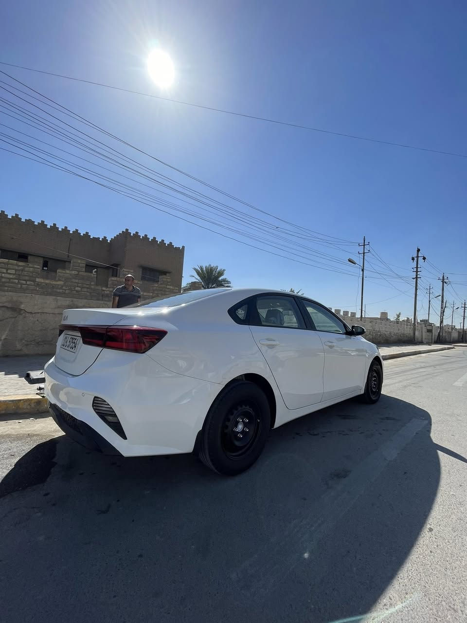 سلام عليكم سيراتو موديل 2024 خليجي شركه العامه كفاله عامه عده بارد مكانين صغار كير محرك كفاله عامه دوشمه عام سبير ما نازل ماشيه 88 الف تخم تاير جديد صدره جديد سياره جاهزه وجديده بمعنه الكلمه رقم بغداد بسمي عارضه 172 وبيه مجال مكاني بغداد الدوره رقمي ***********
