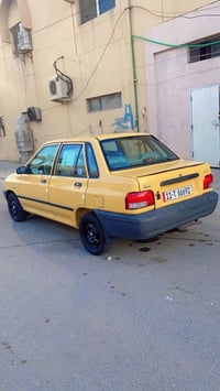 ٢٠١٢ • تنزل شارع • راديتر مزروف