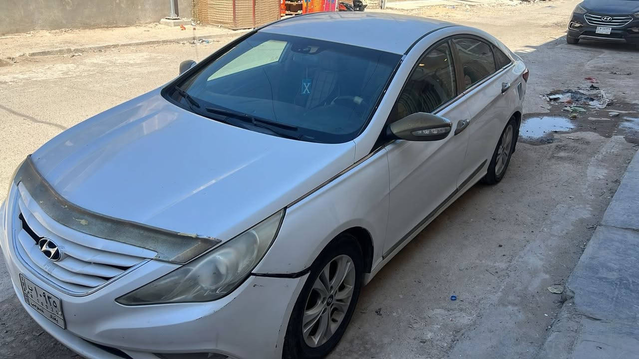 السلام وعليكم سوناته ٢٠١١ خليجي مكفوله من ضربه أو صبغ تبريد شغال سيارة رقمها بغداد  داخل السيارة عسلي الدشبول بي فطور السيارة سعرها ١٠٥ وبيها مجال للاستفسار الاتصال على رقم *********** مكان السيارة الدورة
