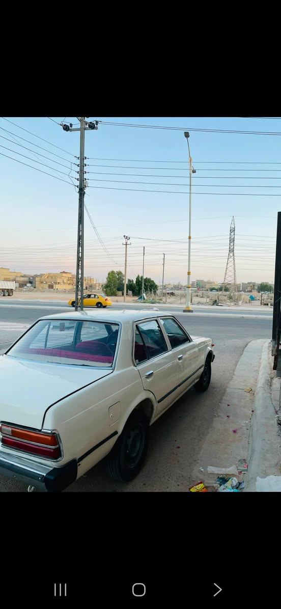 سلام عليكم كرونا موديل ٨٠ للبيع فقط مصبوغه عام بدون حادث سياره حلوه مانقصها شي دوشمه جديده تخم تاير السعر ٤٥ ورقه موجوده بكربلاء رقمها بغداد مميز ٤ أرقام موبايل ***********
