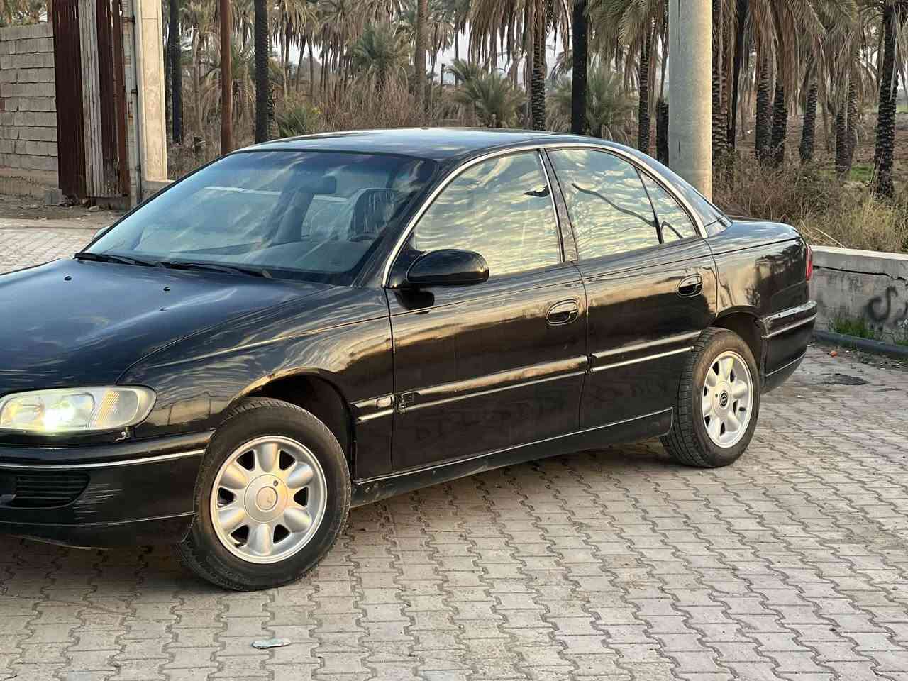 سلام عليكم Opel البيع
موديل1994 مكينه v6 2.5
تبريد شغال ثلج❄️ 
شاشه ايباد اندرويد 
اربع تايرات جدد🌑
سياره بي وتشغيل عن بعد 🔥
وكاله رسمي بسمي
رقم اربيل 
مكان ديالى خانقين 
سعر 40 بي مجال 
رقم تواصل ***********
