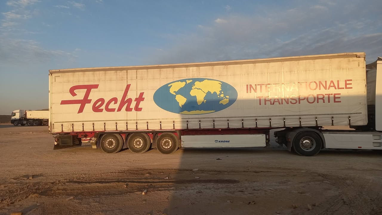 البيع عربانه جادر كرونا موديل 2014 منفيس دخول جديد محجرات تخم تاير ***********سيدعمار
