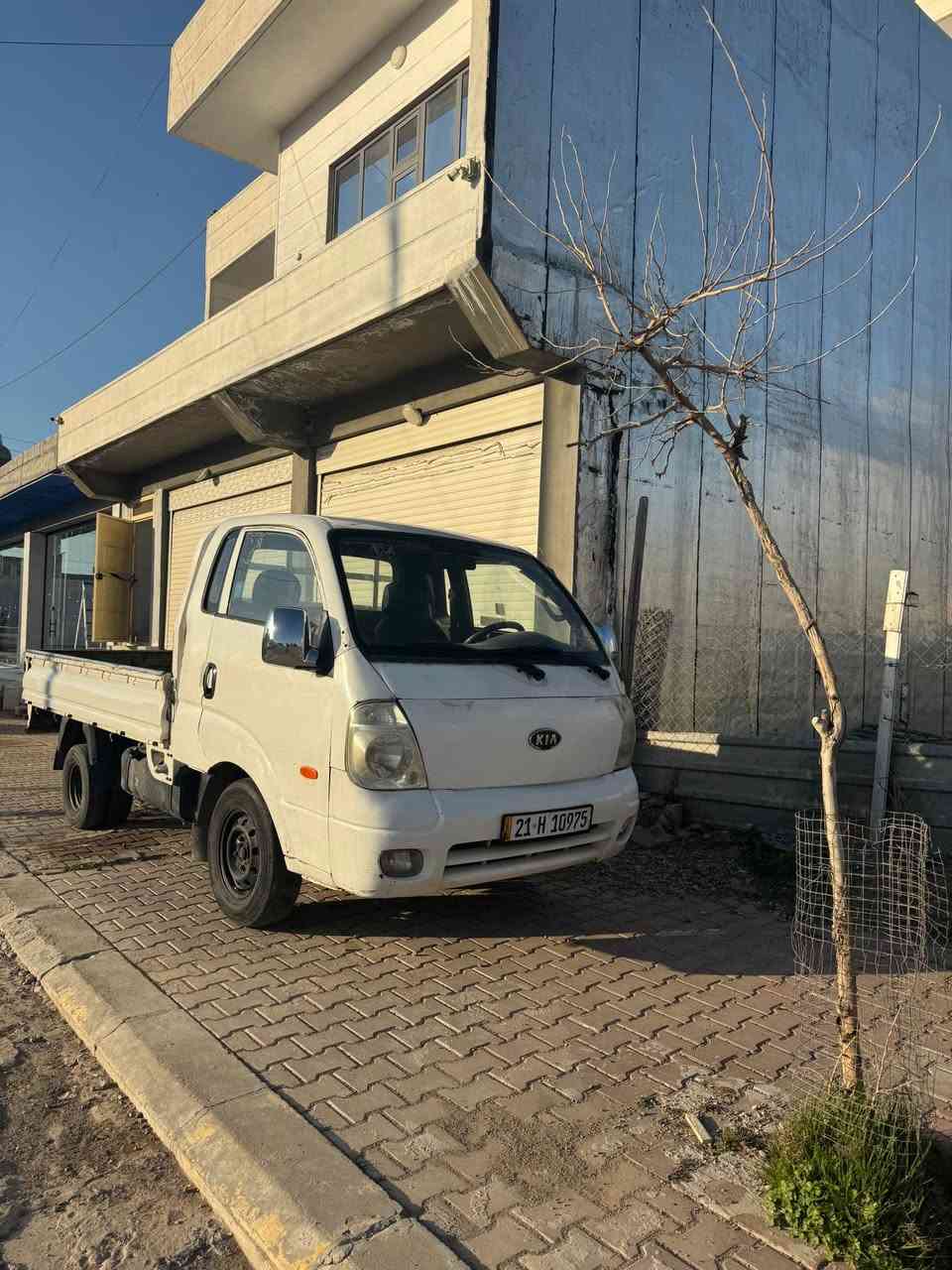 کیا بار مەکینە ٣٠٠٠ مۆدیل ٢٠٠٦ ڕەقەم سلێمانی گێڕو مەکینە کارەبای بە شەرت جام کارەبای 
سعری ٧١ گەڵا
شوێن بازیان
*********** Singapore
