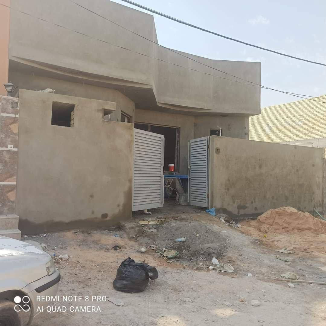 بسم الله الرحمن الرحيم على بركة الله تعالى لبخ درجه اوله اسمنت جص بورك متفرغ حالين شغلي باليوميه اليوميه فقط من 40الى 50 والي ريد  عل المتر هم عادي اني بخدمه الرقم *********** او مرسله على اوتساب ومن الله التوفيق 🤍
