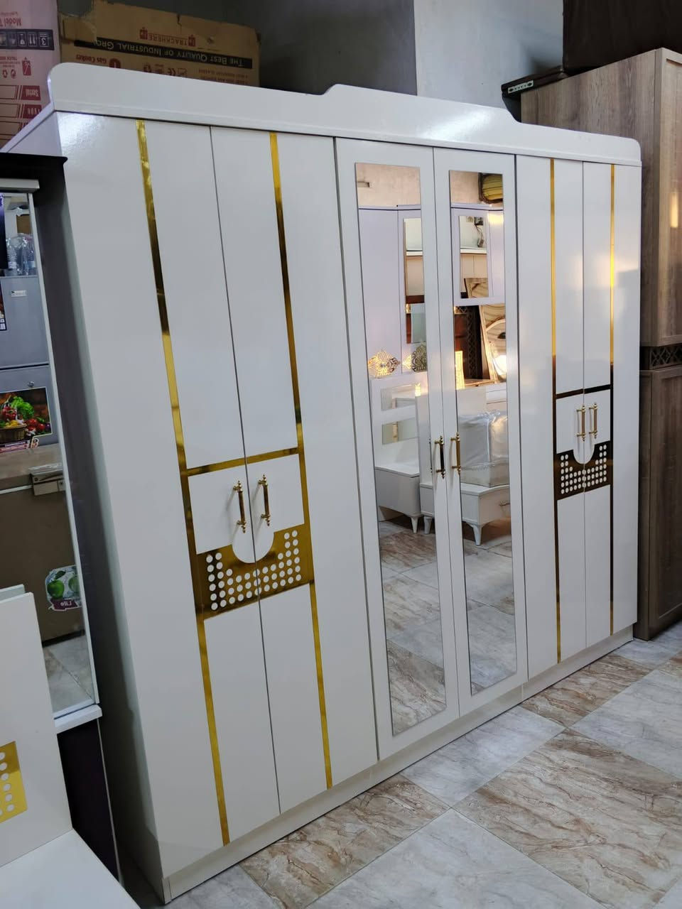 السلام عليكم زبائنه الكرام 🌛يعلن معرض المصطفى للأثاث المنزلي 🌳بيع وشراء ومراوس كافة 🌛 غرف النوم التركية 🌞 يعني العندة غرفة نوم وحاب يغيرهة تبديل او مراوس وحسب الاتفاق🌻🌟ملاحظه⭐متواجدين طيلة ايام شهر رمضان المبارك  🌹🌛 من بعد الافطار لحد الساعه⭐ عشر10ليلآ🪷💥العنوان كركوك💥القادسيه الثانية شارع ابو وليد/ ✨اللا ستفسار.🪬 اتصال الرقم🌟 ***********/💁‍♂️
