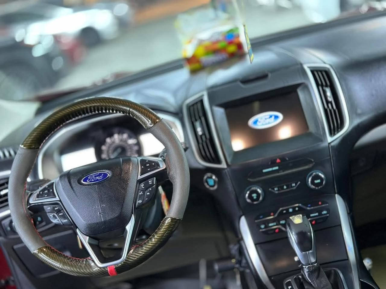 سلام عليكم 
للبيع او مراوس حسب القناعه 

السعر 155 وبيها مجال 

فورد ايدج 

موديل 2016

فول مواصفات 

مواصفات ١/١

مكينه ٤ سلندر 

محرك تيربو

رقم السليمانية دولي باسمي

تحويل مباشر 

سياره جاهزه من كلشي 

للاستفسار الاتصال على رقم صاحب السياره 

***********
