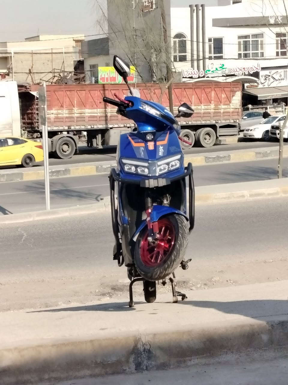 ا
السلام عليكم اخوان عندي هاي دراجه للبيع دراجه نضيفه فول بطاريات 6 العنوان موصل الي يريدها يتصل علي ***********
