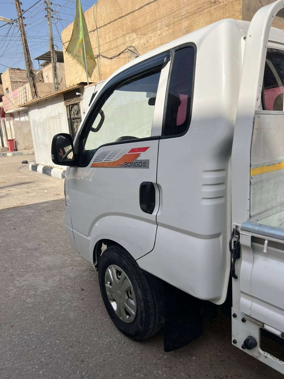 كيا بنكو مكفولة موديل ١٩مسكر اوتوماتيك كير مكينه حدادة شاصي رقم شاصي مكفولات رقم بصرة مكان بصرة سعر ١٣٠رقم راعي السيارة *********** ماشية ١٢٥
