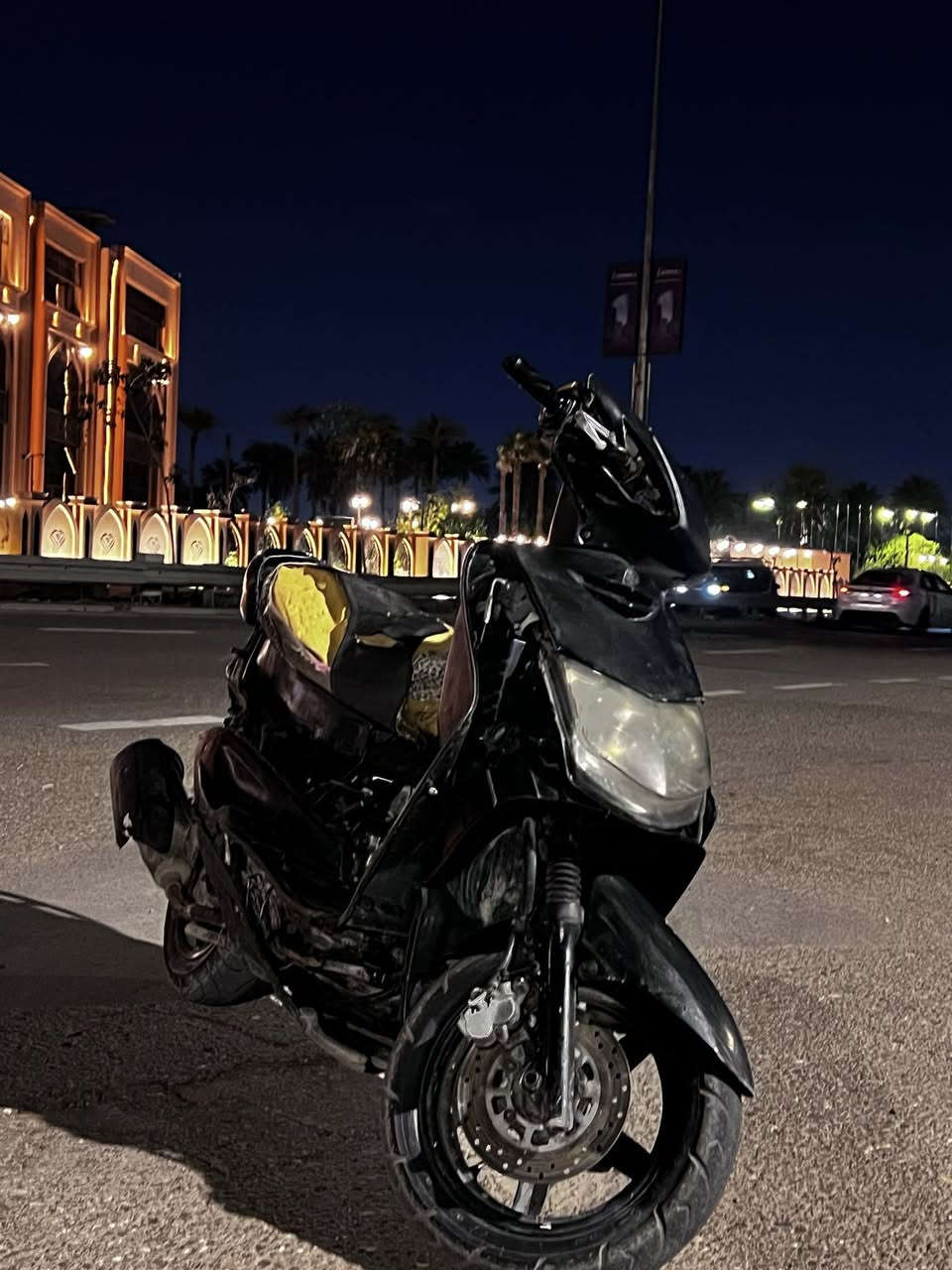 السلام عليكم شباب 
اقره المنشور عدل 
دراجه سكنس نثيه 
محرك 58.5
كلشي شغال بيها كهربائيات سلف هندر 
نقص باتري وترتيب خارجي 
سعر 250 قفل قفل قفل او مراوس بعدله مال لعب 
مكاني بغداد الدوره 
متواجد واتساب فقط ***********
