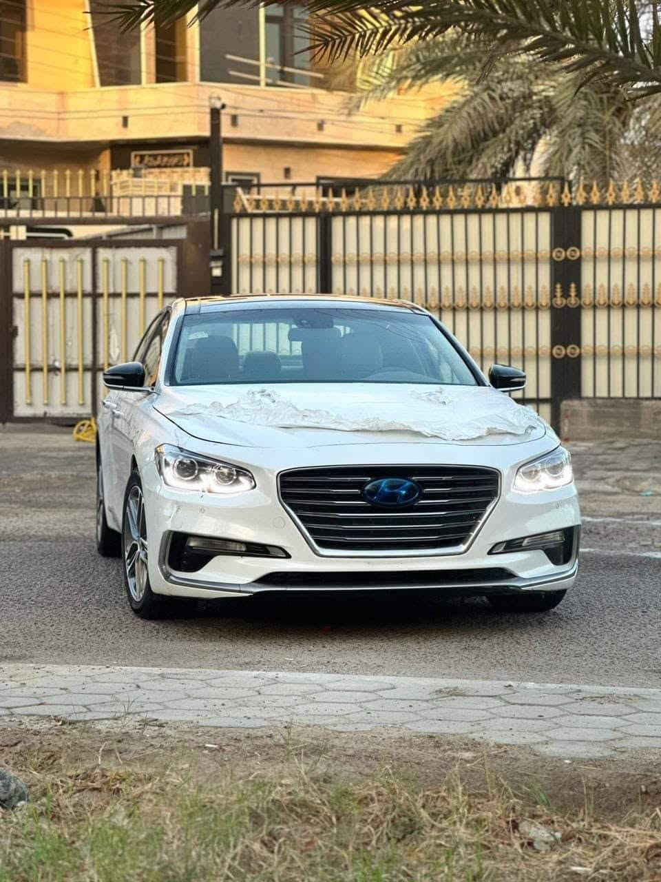 ازيراموديل 19 فول للاخير مكفوله كفاله عامه خليجيه محرك 3500 السعر دفترين قفل رقم اربيل بسمي ***********
