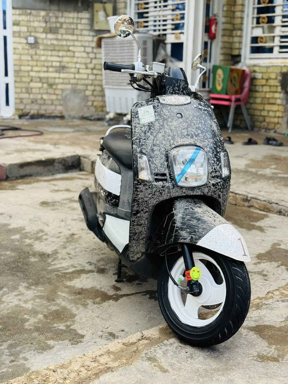 السلام عليكم حبايب ماكس بوليسي رمبه ماصارلها هواي مكفوله كفاله عامه برغي مملعوب بيها  ع البلاد معروضه ب(٩٢٥) وبيها مجال 
مكاني واسط الصويره  ***********
